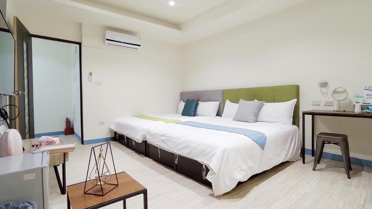 羅東夜市舒果shugo B&B 近清溝夜市 國旅卡特約店 配合手作早餐店及租車行 Лодун Экстерьер фото